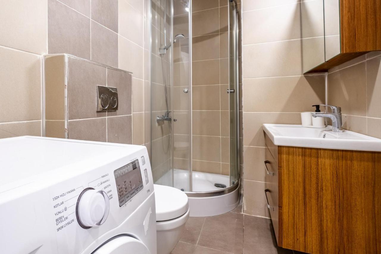 Central Flat With Sleek Interior In Sisli Истанбул Екстериор снимка